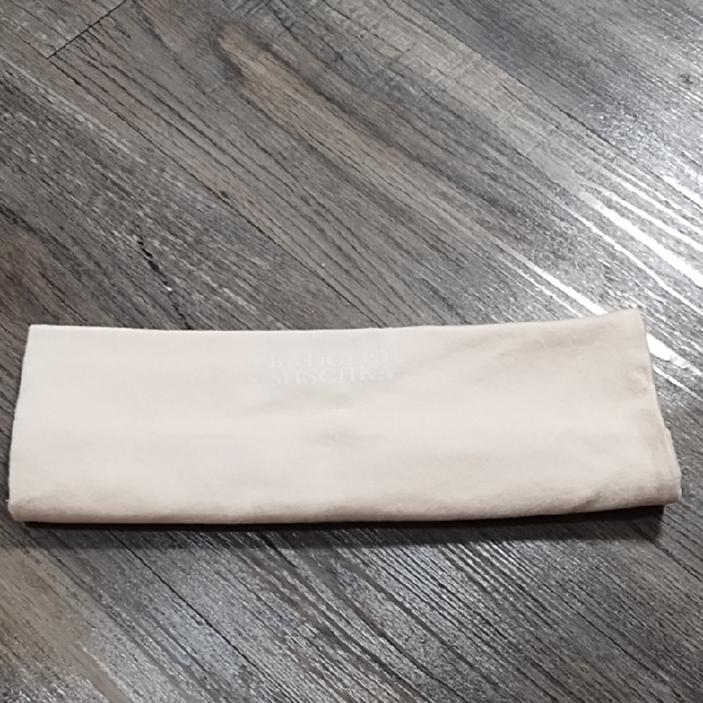Badgley Mischka Cream Dust Bag - Picture 7 of 7
